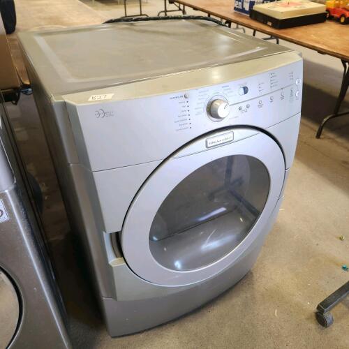 Kitchen aid electric dryer 27"W&times;27"D&times;38"H