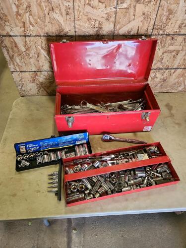 Toolbox w sockets & wrenches
