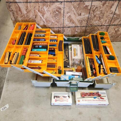 Tackle box w trains