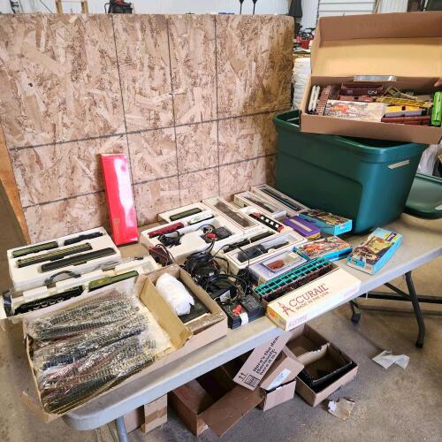 Toy trains & transformers