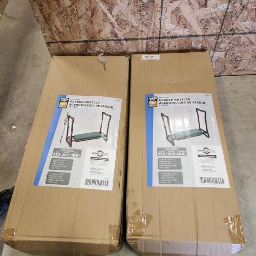 2 New garden kneeling benches