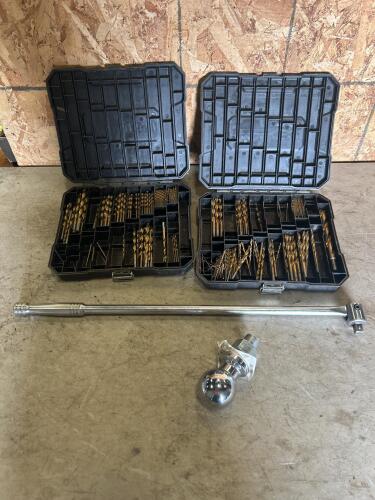 Drill bits, 1/2&rdquo; breaker bar, 2 5/16&rdquo; ball