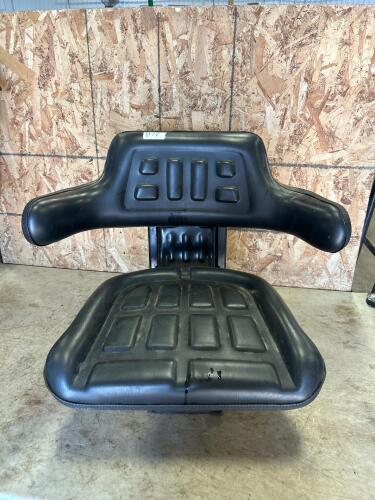 New universal tractor seat