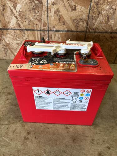 6V Deep cycle battery 10&rdquo;L 7&rdquo;W 10&rdquo;H