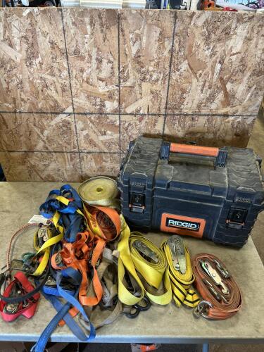 Ridgid weatherproof storage box, ratchet straps