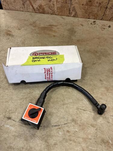 New Machinists magnetic base