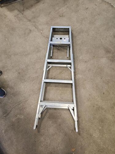 5' Alum ladder