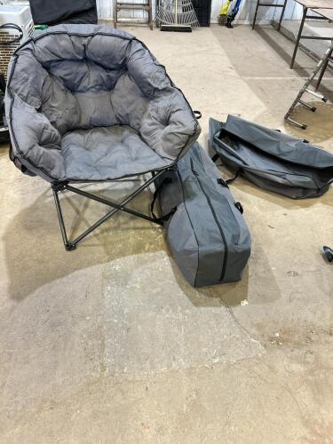 2 Padded folding lawn chairs