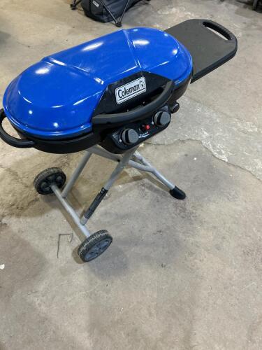 Coleman fold up propane bbq
