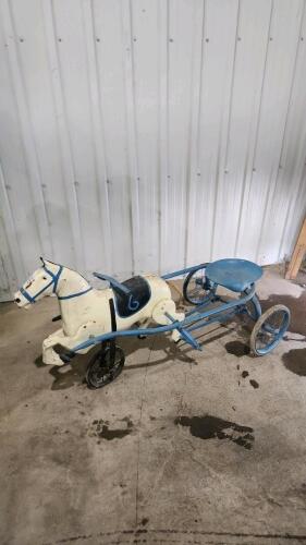 Vintage metal horse & sulky