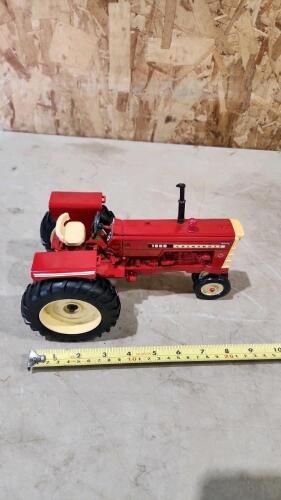 Diecast 1555 cockshutt tractor