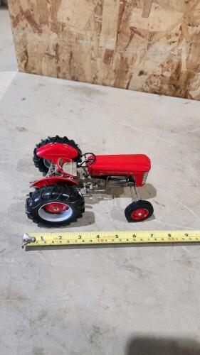 Massy Ferguson 65 diescast tractor