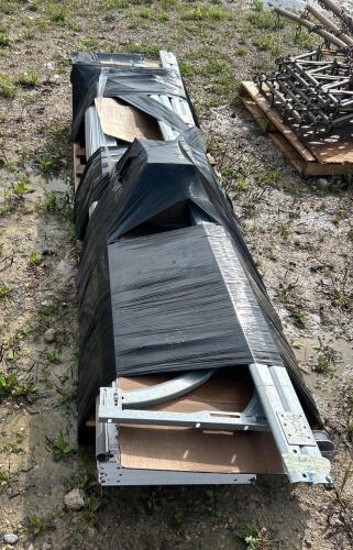 9&rsquo;x8&rsquo; Overhead door w hardware