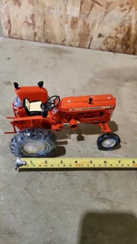 Allis Chalmers D15 diecast tractor