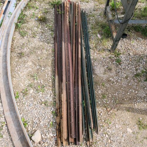 26 T bar stakes