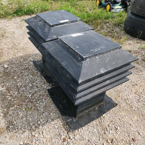 2 Roof vents