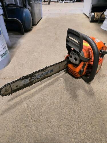 Husqvarna 435 chainsaw good working order