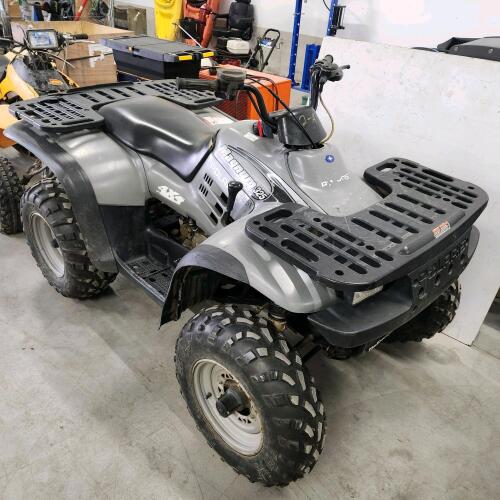 2002 Polaris Magnum 325, 4x4, runs but needs carb work, w ownership