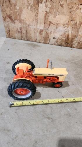 Case 800 diecast tractor