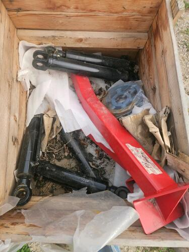 5 Hyd Cylinders 2'L 3"OD