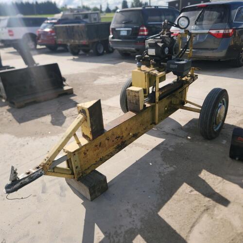 24" Working electric wood splitter