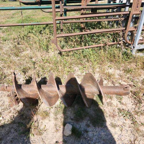 14" x 4' Post hole auger