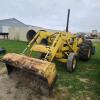 3550 Ford running gas tractor w 6' snow blower