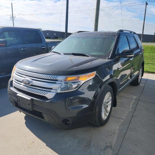 2013 Ford Explorer, 386,000km