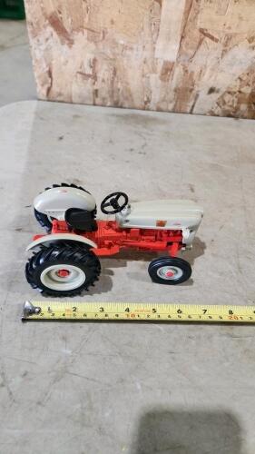 Ford diecast tractor