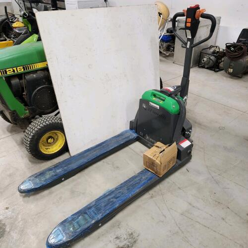 1500kg lift capacity working battery pump cart w charger