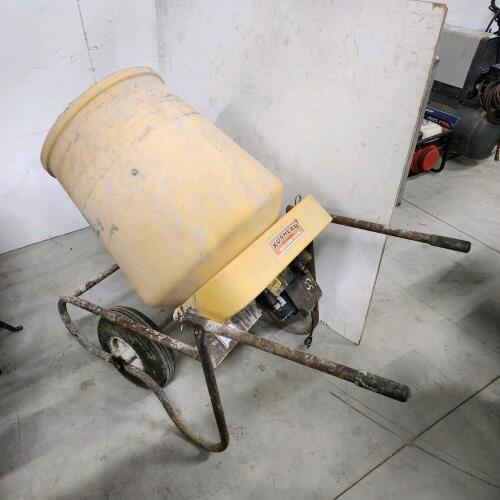 Electric cement mixer