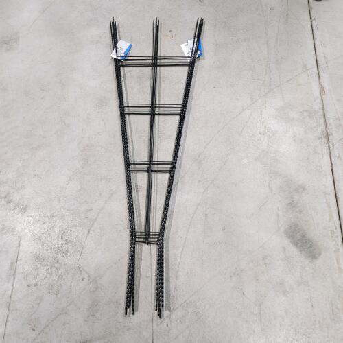 6 64" Garden trellis