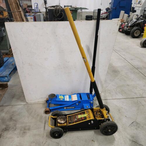 2 Floor jacks as is