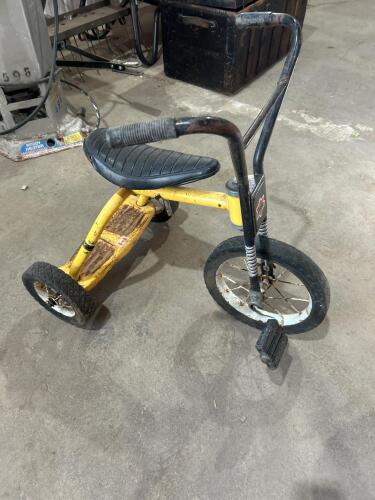 Vintage metal trike