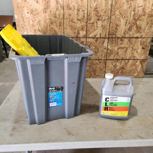 Storage bin w lid, 3.8L CLR