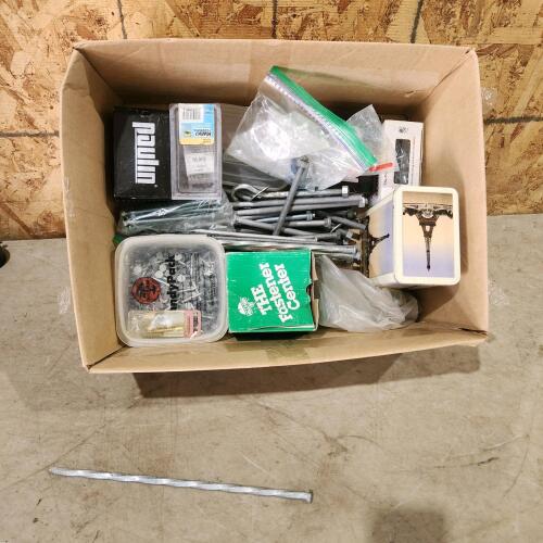 Various assorted hardware