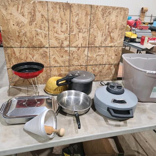 Assorted household items