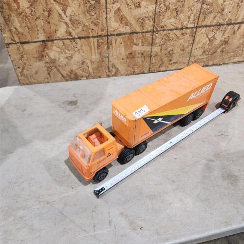 Metal Tonka transport truck