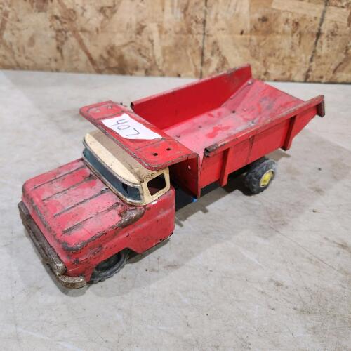 Vintage metal dump truck