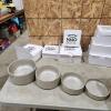 4 Various sized pet bowls