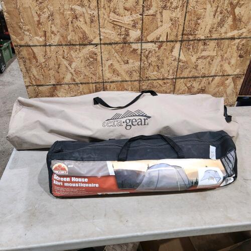 12'x12' Screen house, folding love seat