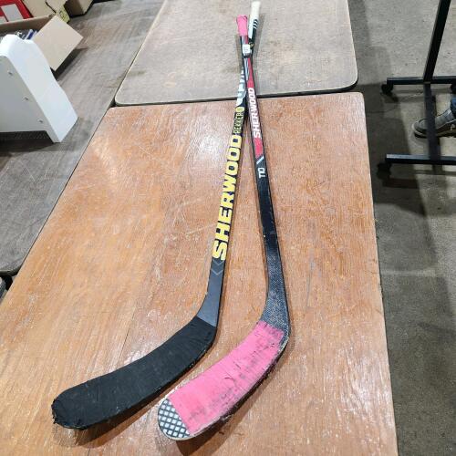 2 Hockey sticks