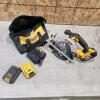 Dewalt 20V cordles circular saw w charger & batteries working