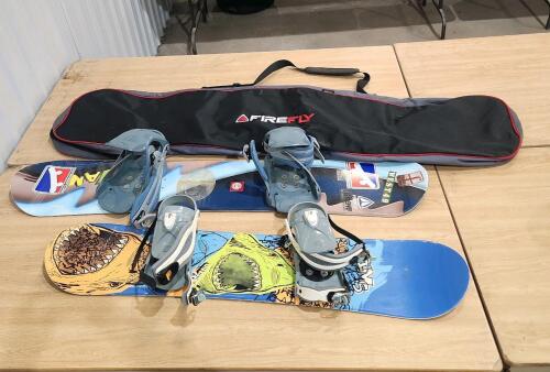 2 snowboards & carrying case