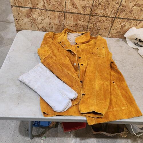 Large welding jacket & gloves