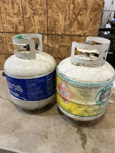 2 Empty bbq propane tanks