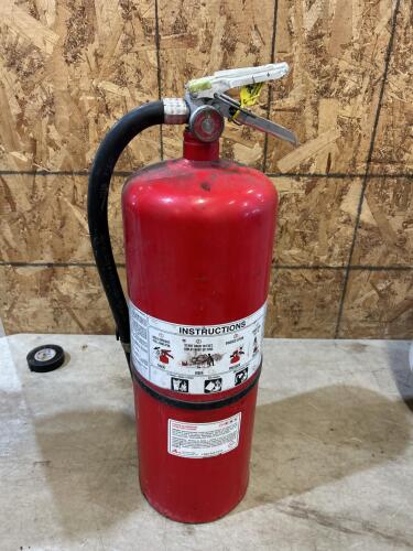 20&rdquo; charged fire extinguisher