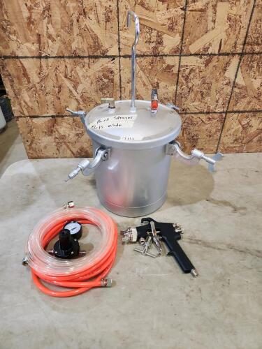 Unused conplete paint sprayer