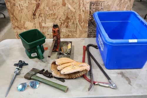 Broadcats spreader, recycle bin, assorted tools