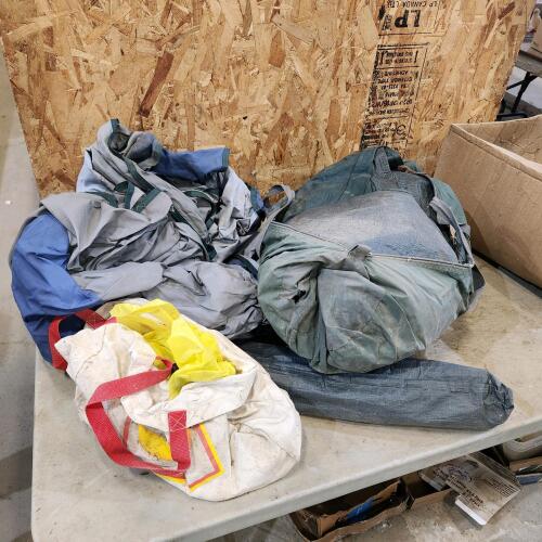 Tent sz & condition unknown